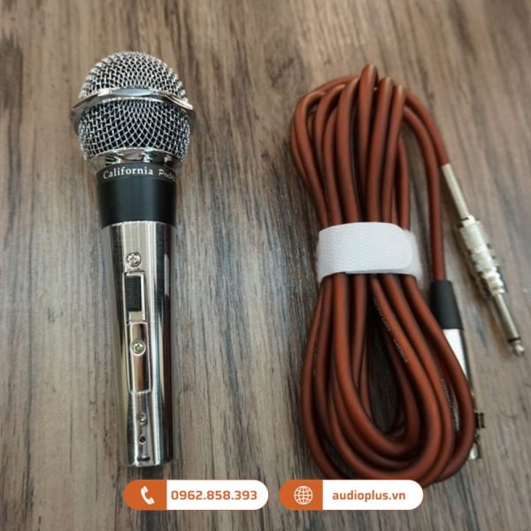 CAVS 565M Microphone co day 102